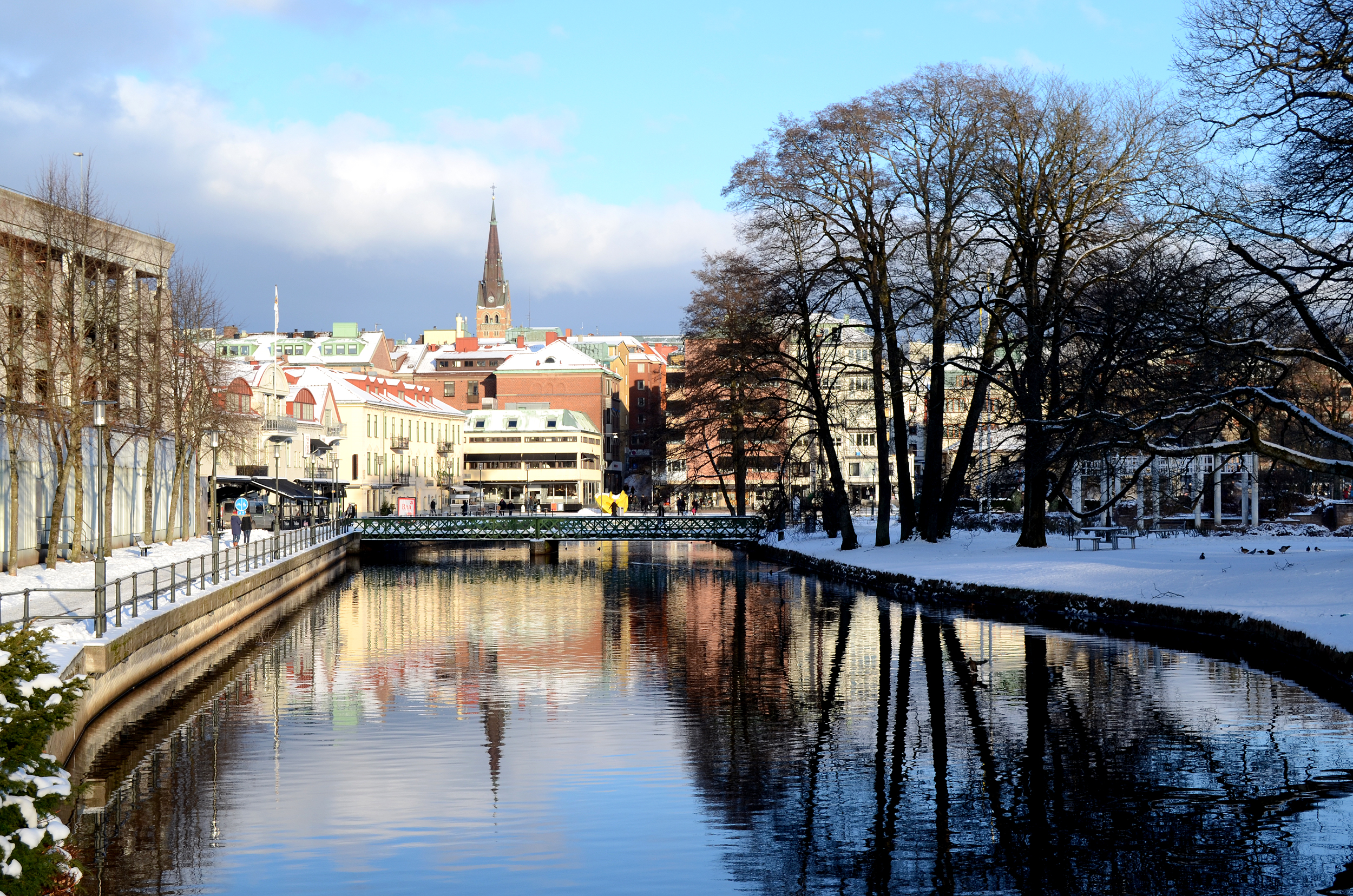 The Perks of Living In a Small Town | Study in Sweden: the ...